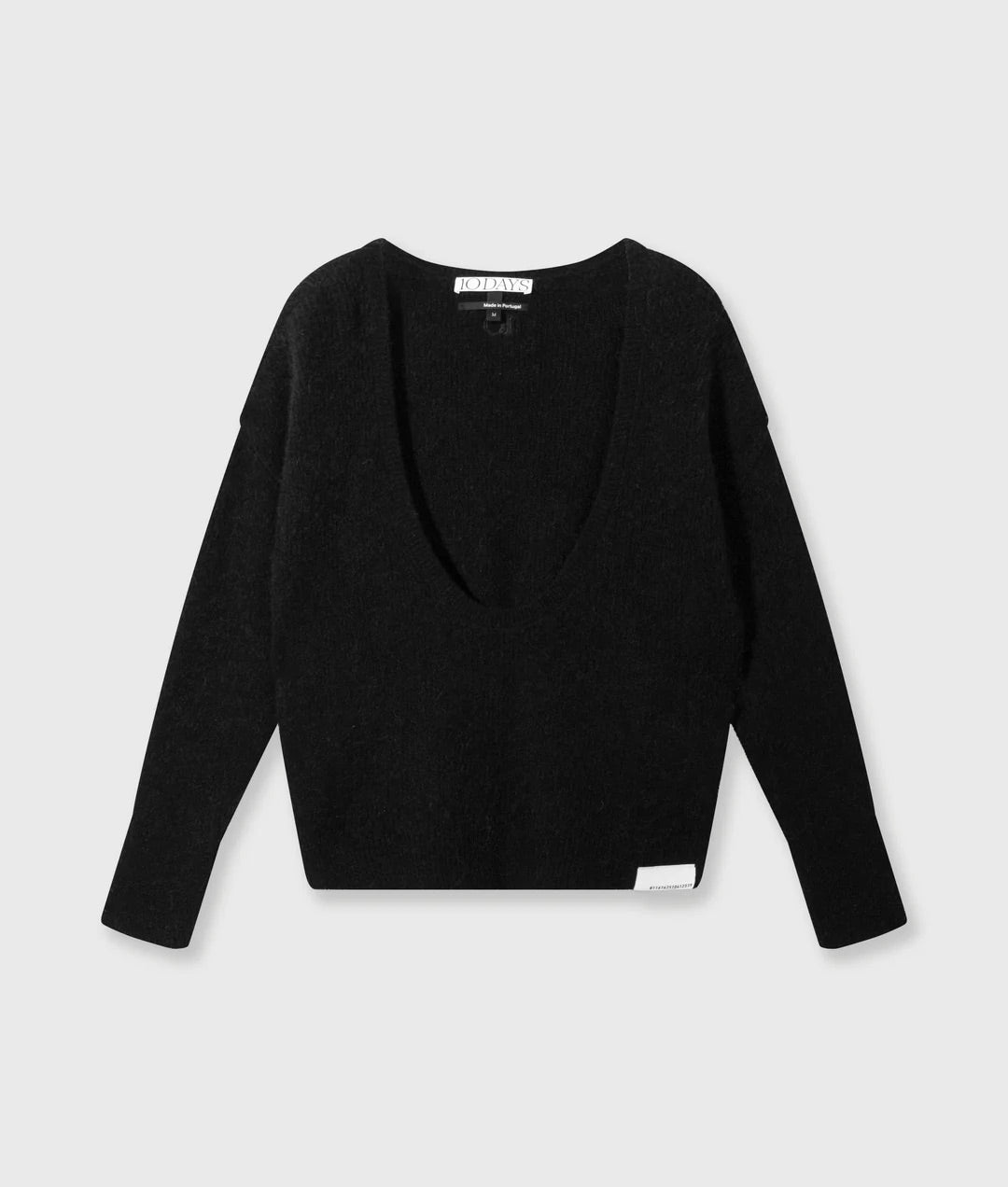 Deep Neck Knit Sweater black