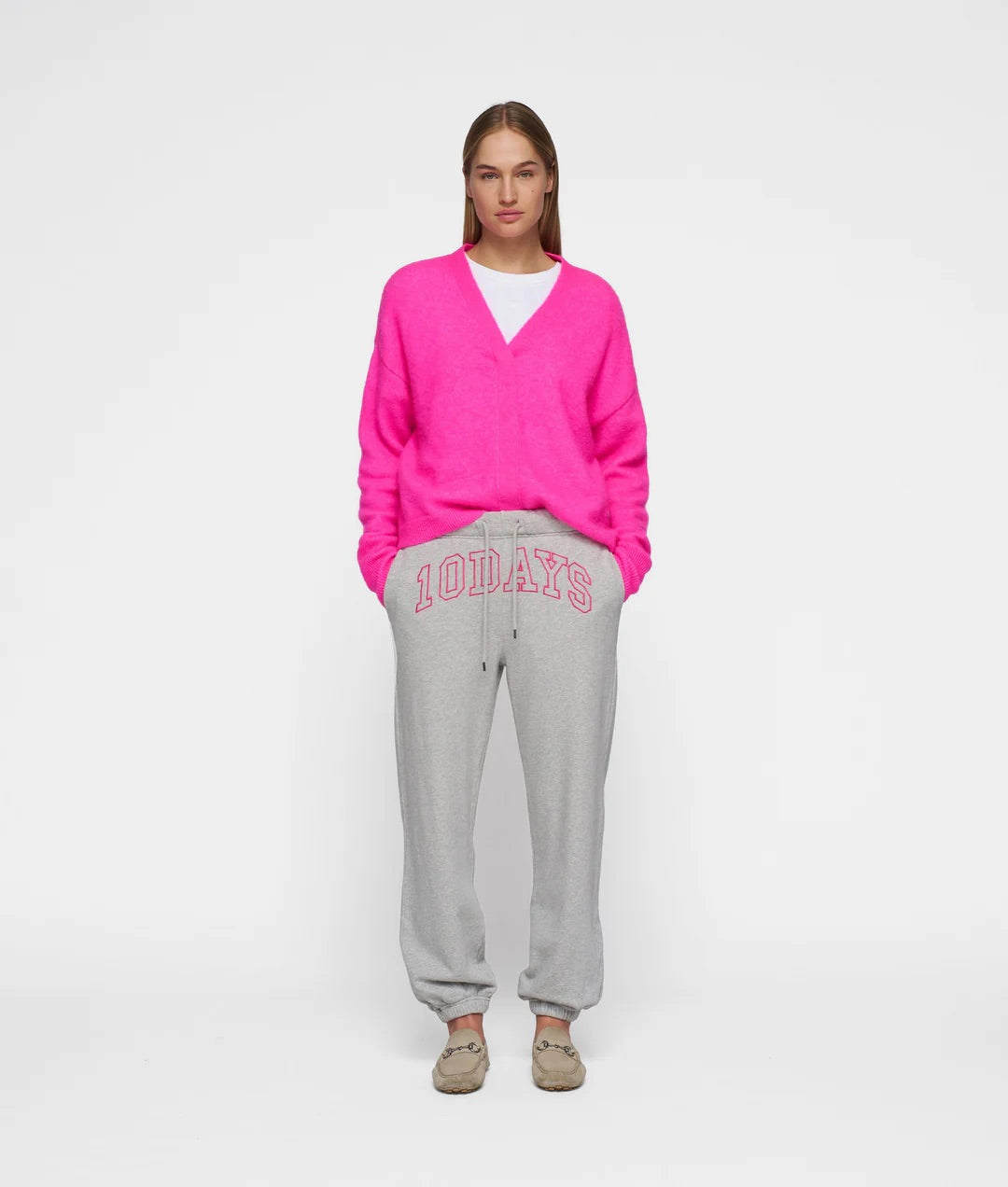 V-Neck Knit Sweater neon pink