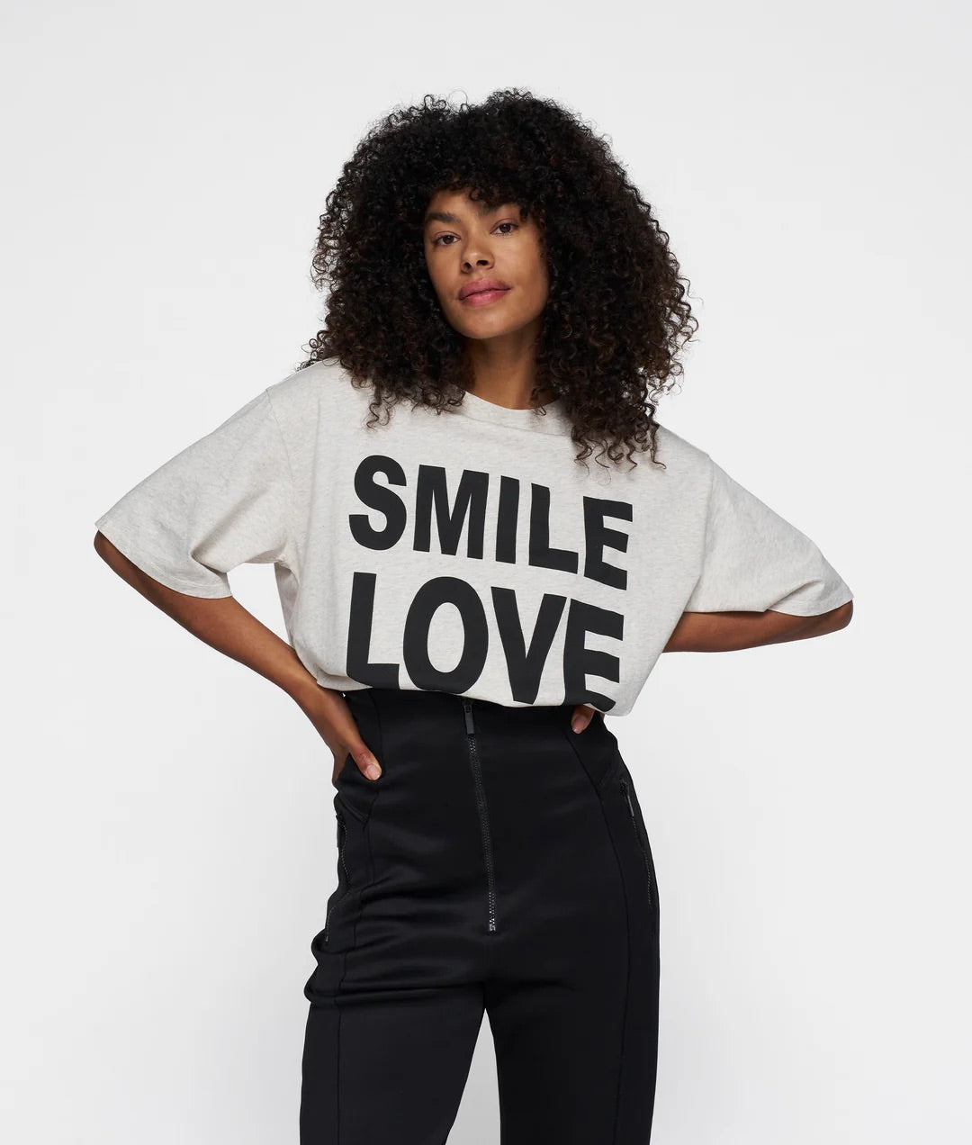 Statement Tee Smile Love soft white melee