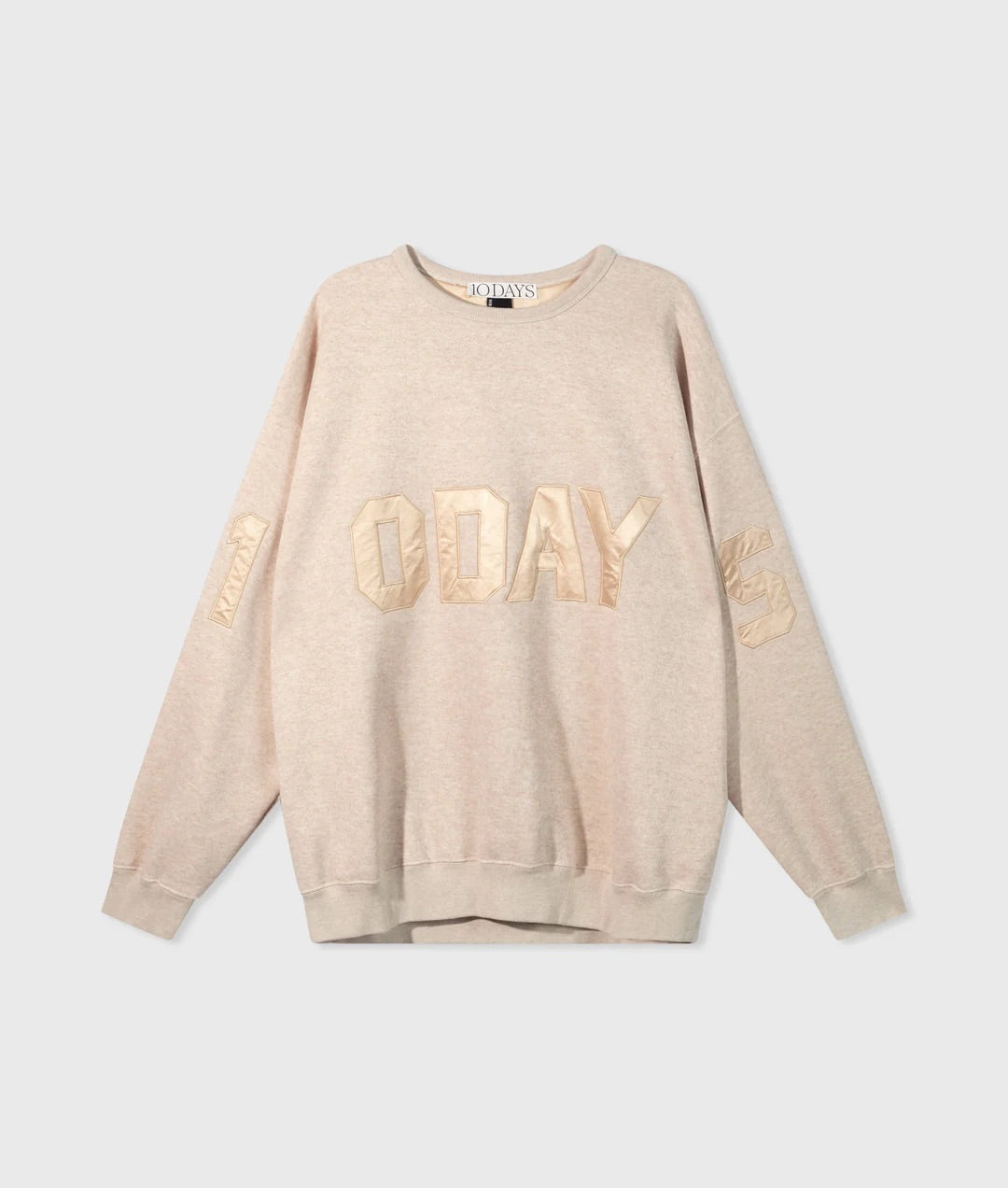 Statement Sweater Logo