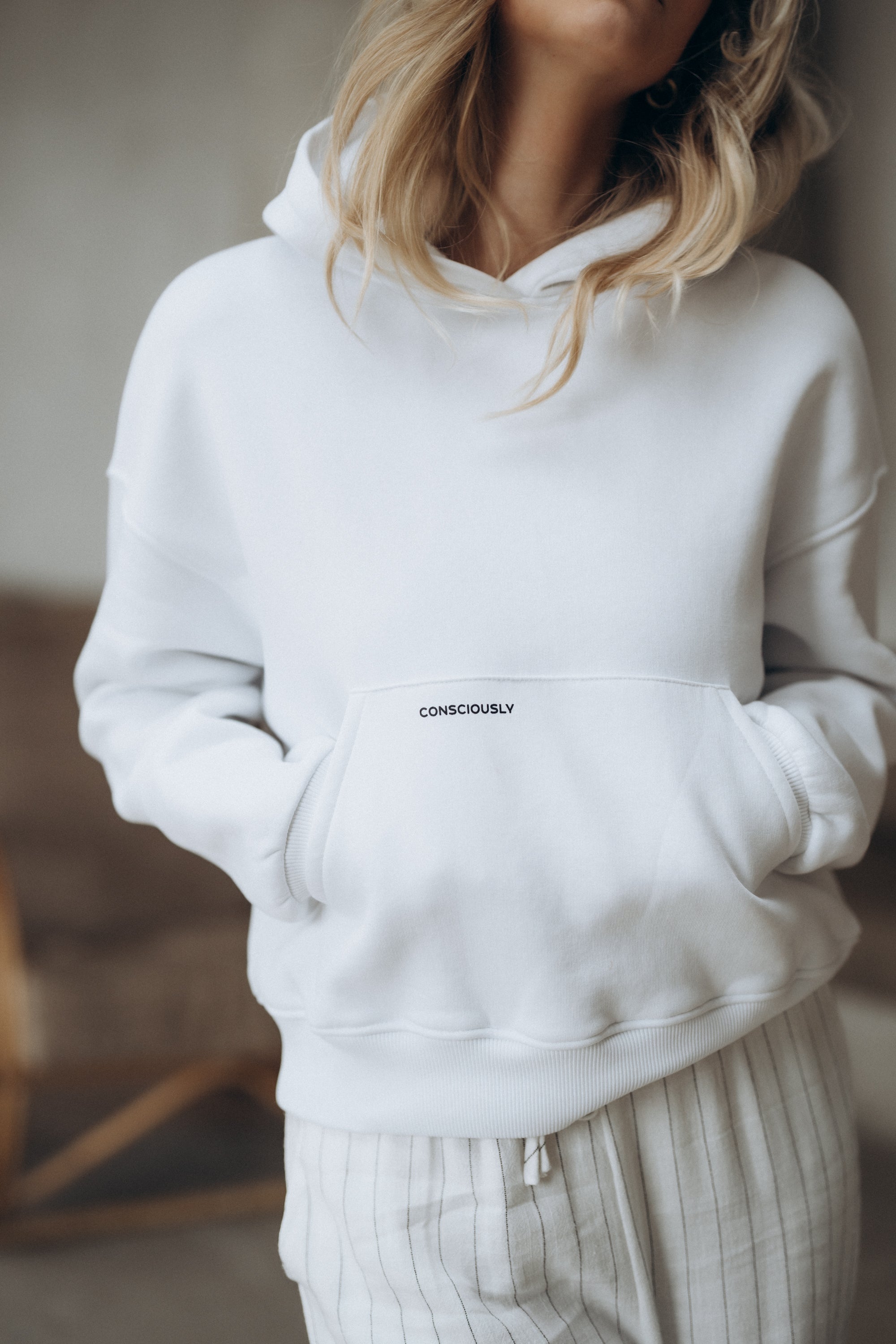 Hoodie „HankaDLL“ white