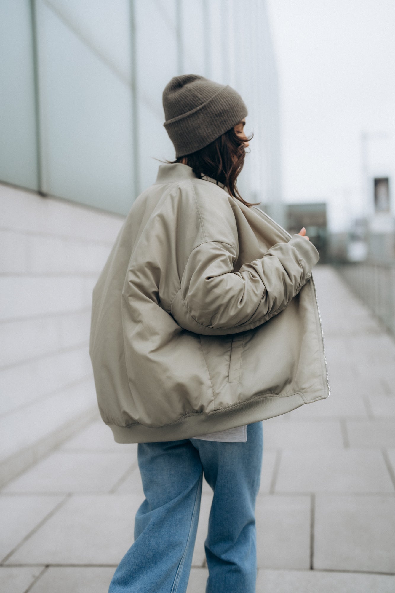 Wende-Bomberjacke „AstaDLL“ sage/cream